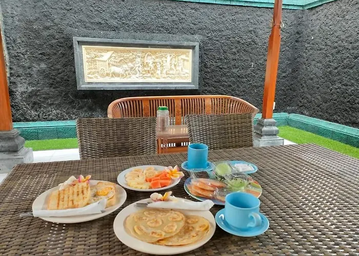 Dharma * Padang Bai
